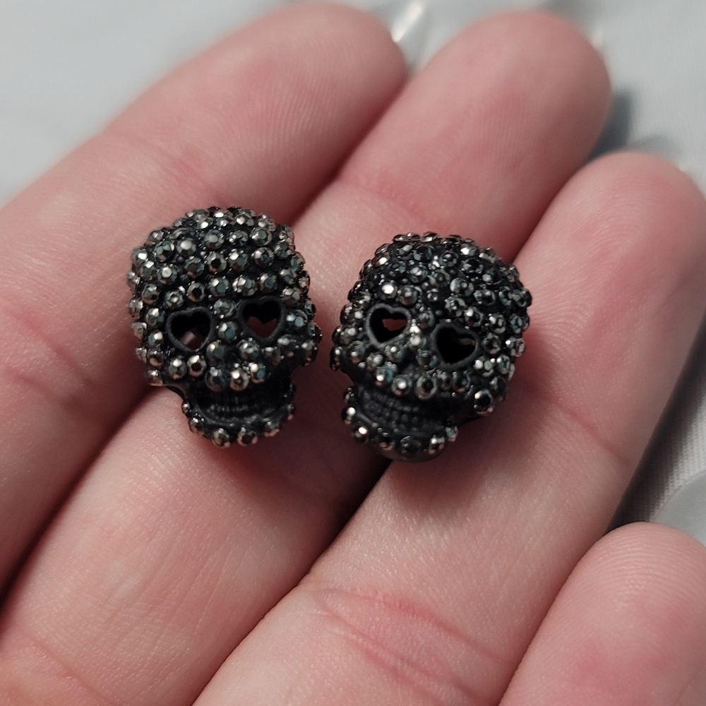 Betsy Johnson Skull Stud Earrings